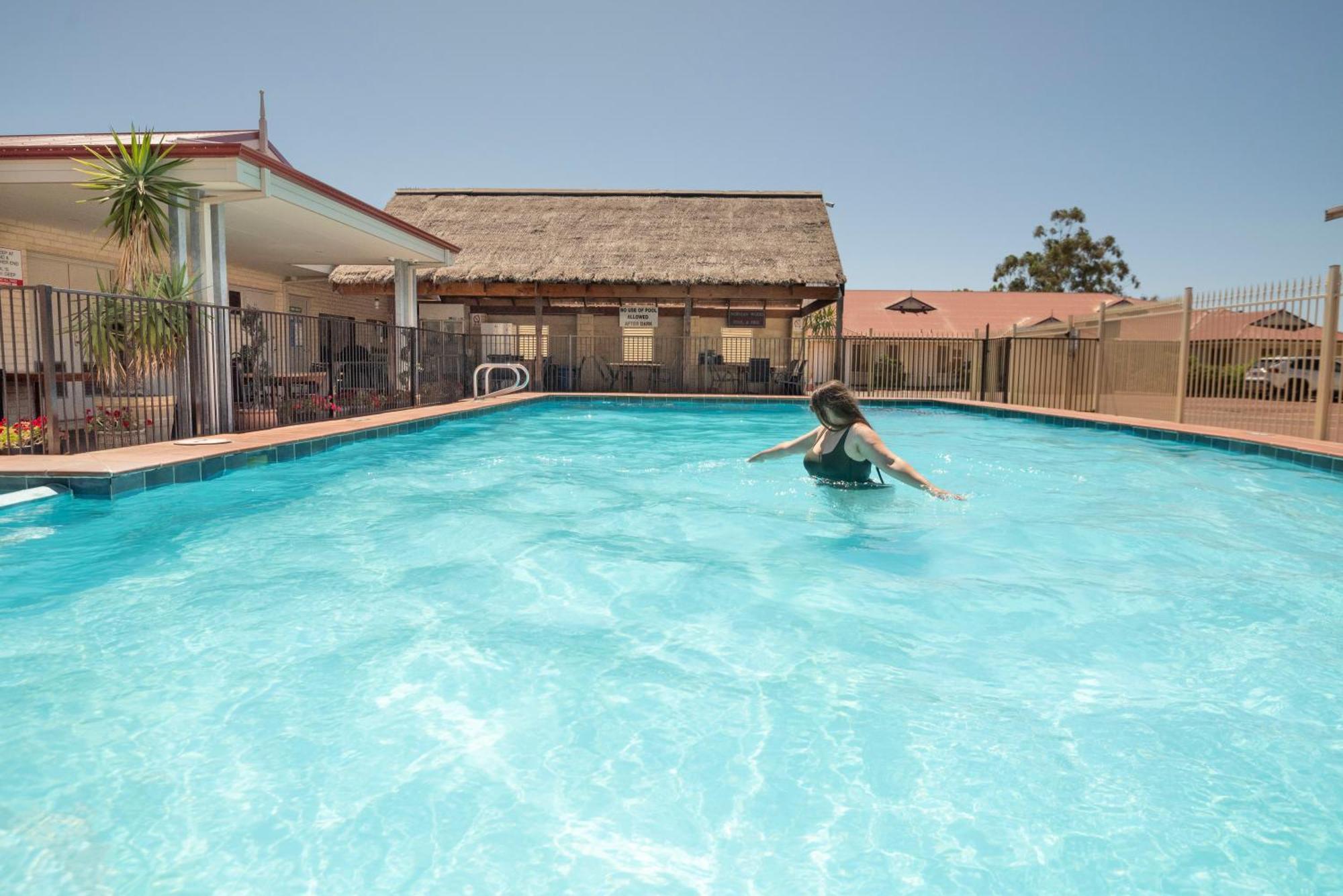 Bunbury Motel And Apartments Екстериор снимка