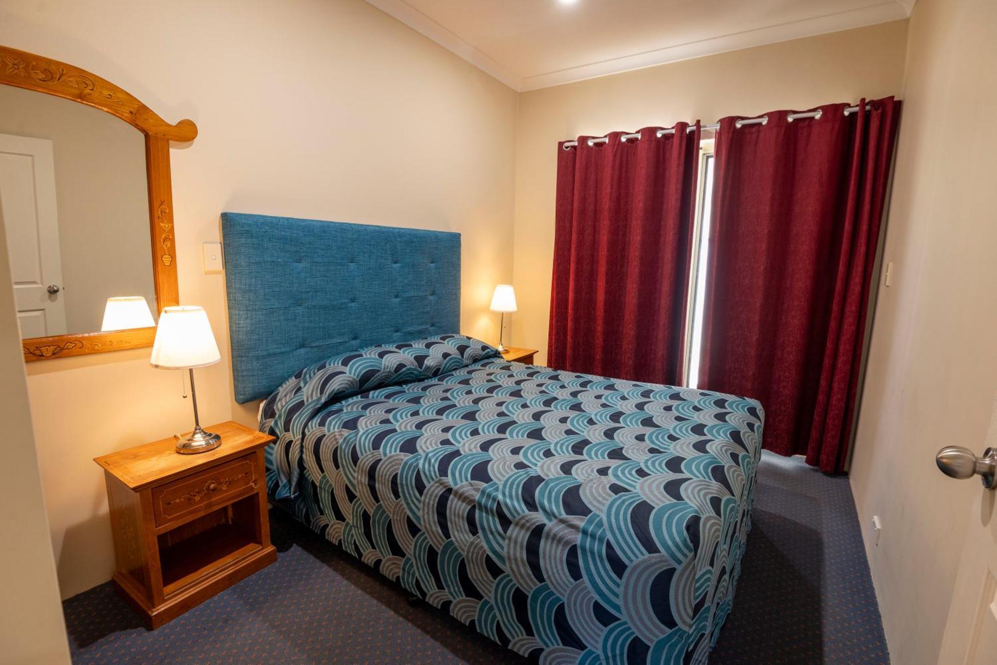 Bunbury Motel And Apartments Екстериор снимка